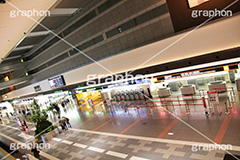 羽田空港,haneda,はねだ,羽田,空港,航空,航空路,到着,出発,発着,エアライン,航空会社,ターミナル,国内線,国際線,路線,ハブ,景気,アジア,亜細亜,ビルディング,建物,建造,ビジネス,事業,企業,業務,チェックイン,チェック,チェックする,カウンタ,カウンター,旅行,旅,travel
