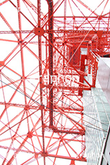 東京タワー真下,真下,見上げ,見上げる,鉄骨,鉄網,金網,真っ赤,とうきょうタワー,Tokyo Tower,港区,下から,迫力,圧巻
