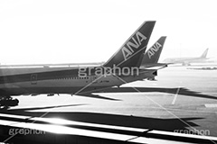 成田空港,モノクロ,白黒,しろくろ,モノクローム,単色画,単彩画,単色,旅行,旅,travel