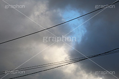 空,曇り,くもり,くもり空,雲,怪しい,天気,天気悪い,雲行き,グレー,灰色,雨降りそう,そら,空/天気,梅雨,空/雲