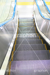 エスカレーター,階段,自動,施設,駅,ホーム,通勤,通学,交通,階段,上がる,上る,下る,下がる,マナー,ルール,昇降機