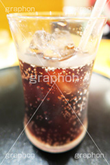 冷えたコーラ,コーラ,cola,ソフトドリンク,飲み,飲み物,飲料,冷,ジュース,ドリンク,炭酸,cafe,restaurant,カフェ,レストラン,喫茶店,清涼