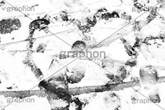 積雪ハート×足跡,モノクロ,白黒,しろくろ,モノクローム,単色画,単彩画,単色,プリ画,poem,ポエム