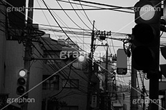 止まれ,モノクロ,白黒,しろくろ,モノクローム,単色画,単彩画,単色