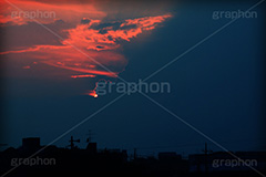 雲から夕日,トイカメラ撮影,トイカメラ,ヴィンテージ,ビンテージ,レトロ,お洒落,おしゃれ,オシャレ,味わい,トンネル効果