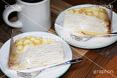 ミルクレープでお茶,ミルクレープ,お茶,コーヒー,coffee,クレープ,ミルフィーユ,クリーム,生クリーム,cream,甘い,シュガー,sugar,スイーツ,sweet,おやつ,デザート,食後,茶会