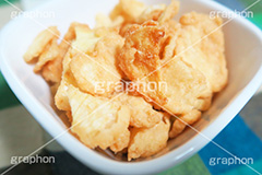 オニオンチップス,オニオン,タマネギ,玉ねぎ,たまねぎ,玉葱,菓子,スナック,チップス,スイーツ,sweet,おやつ,お菓子,つまみ,おつまみ