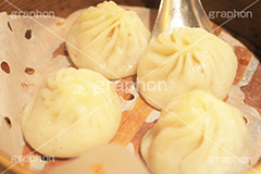 小籠包,中華,中華料理,豚肉,挽肉,肉汁,包子,蒸,蒸籠蒸し,蒸籠,小麦粉,皮,上海